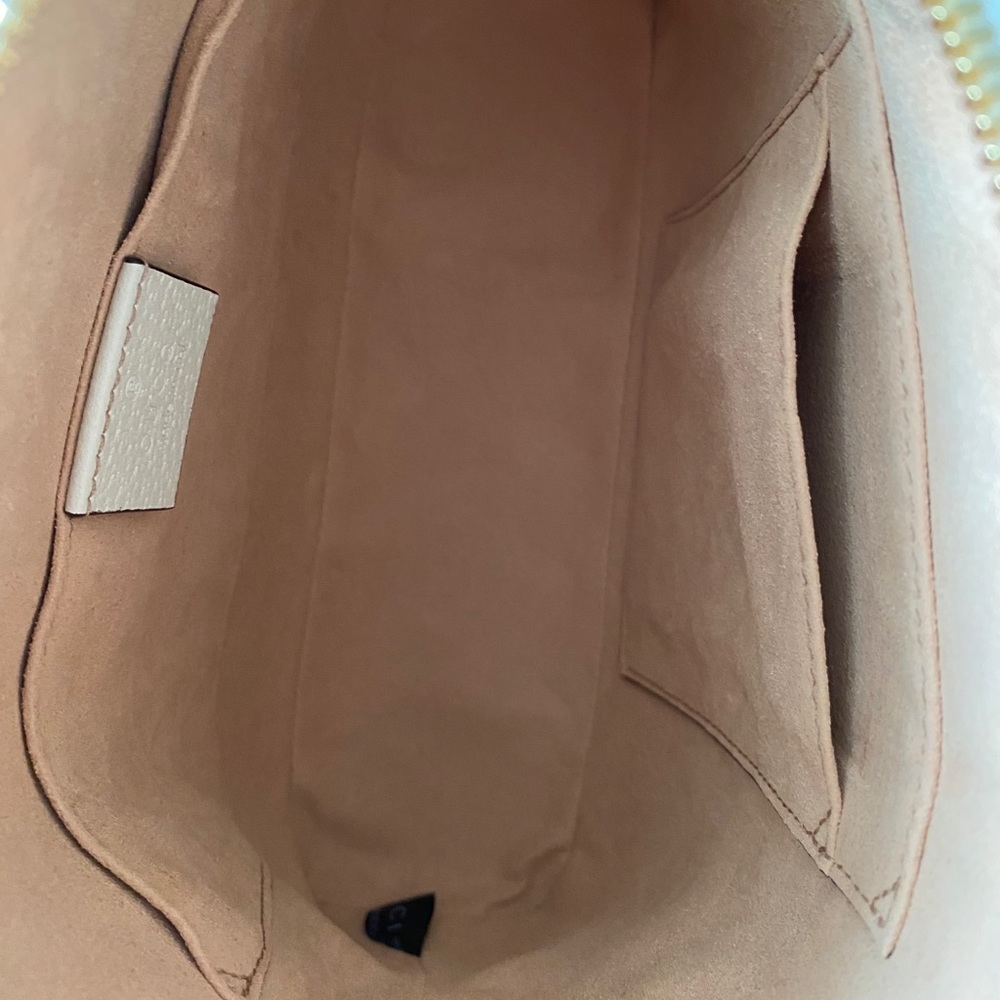 ✨SOLD!✨NEW!✨GUCCI✨GG SUPREME TEXTURED LEATHER DOME BAG - Picture 13 of 16